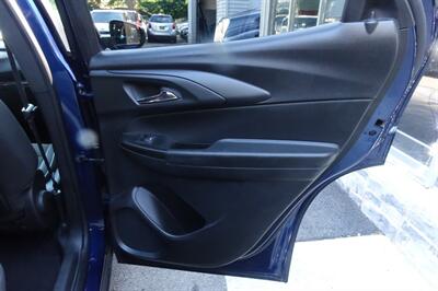 2022 Chevrolet Trailblazer LT   - Photo 17 - Newark, NJ 07104