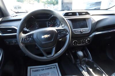 2022 Chevrolet Trailblazer LT   - Photo 13 - Newark, NJ 07104