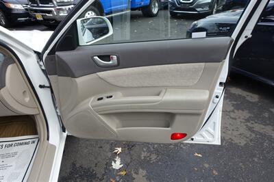 2007 Hyundai SONATA GL   - Photo 15 - Newark, NJ 07104