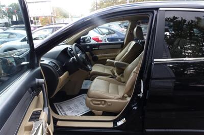 2010 Honda CR-V EX-L   - Photo 9 - Newark, NJ 07104