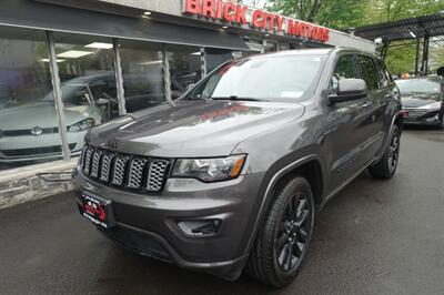 2019 Jeep Grand Cherokee Laredo   - Photo 1 - Newark, NJ 07104