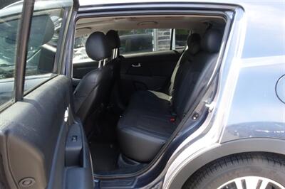 2015 Kia Sportage EX - Photo 10 - Newark, NJ 07104