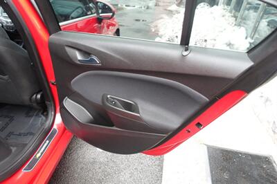 2016 Chevrolet Cruze LT Auto   - Photo 17 - Newark, NJ 07104