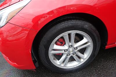 2016 Chevrolet Cruze LT Auto   - Photo 19 - Newark, NJ 07104