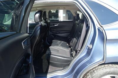 2019 Ford Edge Titanium   - Photo 11 - Newark, NJ 07104