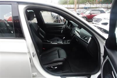 2016 BMW 328i xDrive   - Photo 14 - Newark, NJ 07104