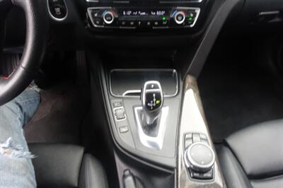 2016 BMW 328i xDrive   - Photo 19 - Newark, NJ 07104