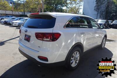 2019 Kia Sorento LX V6   - Photo 5 - Newark, NJ 07104