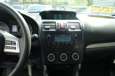 2015 Subaru Forester 2.5i Premium   - Photo 18 - Newark, NJ 07104