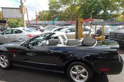 2008 Ford Mustang V6 Deluxe   - Photo 22 - Newark, NJ 07104