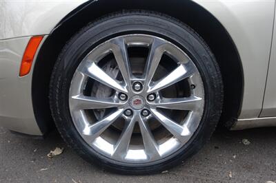 2013 Cadillac XTS Luxury Collection - Photo 22 - Newark, NJ 07104