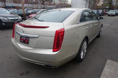 2013 Cadillac XTS Luxury Collection - Photo 8 - Newark, NJ 07104