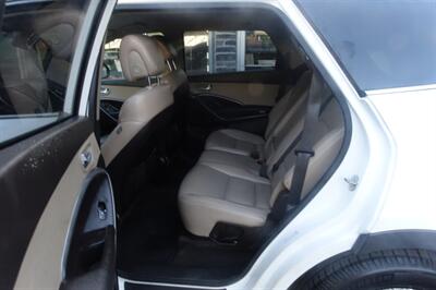 2013 Hyundai SANTA FE GLS - Photo 11 - Newark, NJ 07104