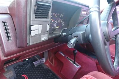 1992 GMC Sierra 1500   - Photo 24 - Newark, NJ 07104