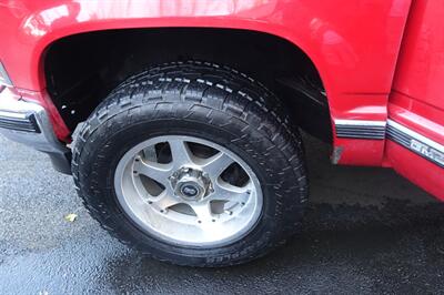 1992 GMC Sierra 1500   - Photo 20 - Newark, NJ 07104