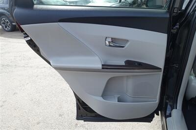 2009 Toyota Venza FWD V6   - Photo 12 - Newark, NJ 07104