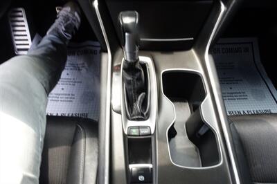 2020 Honda Accord Sport   - Photo 19 - Newark, NJ 07104