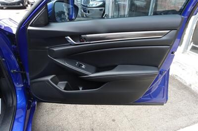 2020 Honda Accord Sport   - Photo 15 - Newark, NJ 07104