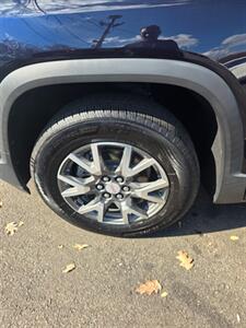2022 GMC Acadia SLE   - Photo 9 - Newark, NJ 07104