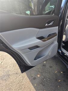 2022 GMC Acadia SLE   - Photo 16 - Newark, NJ 07104