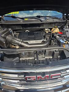 2022 GMC Acadia SLE   - Photo 29 - Newark, NJ 07104