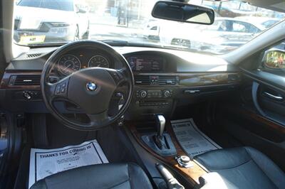 2011 BMW 328i xDrive   - Photo 14 - Newark, NJ 07104