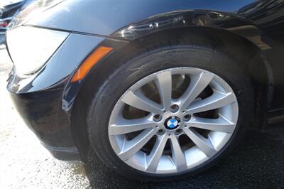 2011 BMW 328i xDrive   - Photo 21 - Newark, NJ 07104