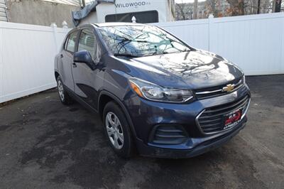 2018 Chevrolet Trax LS   - Photo 3 - Newark, NJ 07104