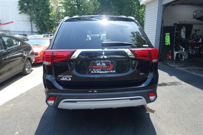 2020 Mitsubishi Outlander SEL   - Photo 7 - Newark, NJ 07104