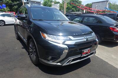 2020 Mitsubishi Outlander SEL   - Photo 3 - Newark, NJ 07104