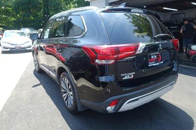 2020 Mitsubishi Outlander SEL   - Photo 6 - Newark, NJ 07104