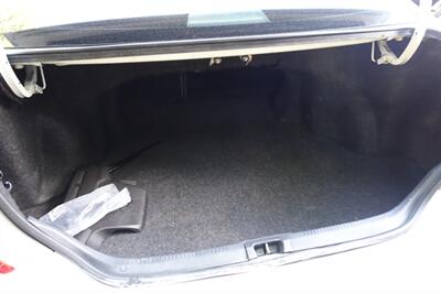 2012 Toyota Camry LE - Photo 25 - Newark, NJ 07104