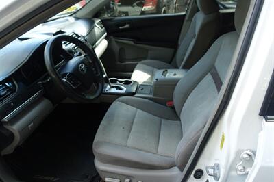 2012 Toyota Camry LE - Photo 13 - Newark, NJ 07104