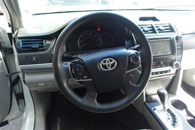 2012 Toyota Camry LE - Photo 22 - Newark, NJ 07104