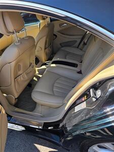 2007 Mercedes-Benz CLS CLS 550 - Photo 12 - Newark, NJ 07104