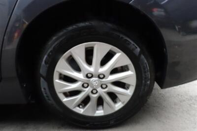 2012 Toyota Prius Plug-in Hybrid   - Photo 23 - Newark, NJ 07104