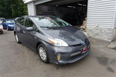 2012 Toyota Prius Plug-in Hybrid   - Photo 3 - Newark, NJ 07104