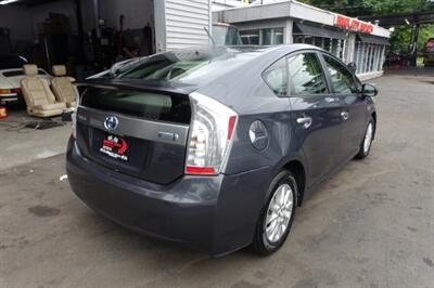 2012 Toyota Prius Plug-in Hybrid   - Photo 5 - Newark, NJ 07104