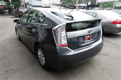 2012 Toyota Prius Plug-in Hybrid   - Photo 6 - Newark, NJ 07104