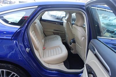 2016 Ford Fusion SE   - Photo 16 - Newark, NJ 07104