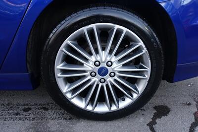 2016 Ford Fusion SE   - Photo 24 - Newark, NJ 07104