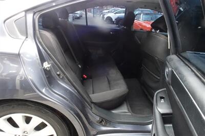 2015 Subaru Legacy 2.5i Premium   - Photo 16 - Newark, NJ 07104