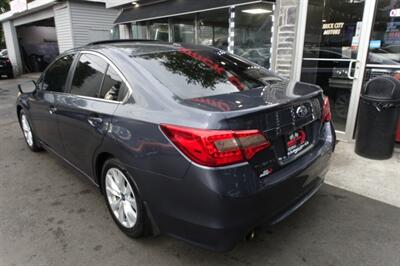 2015 Subaru Legacy 2.5i Premium   - Photo 6 - Newark, NJ 07104