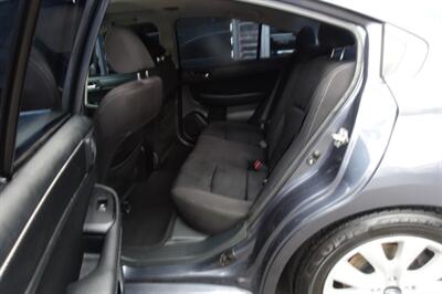 2015 Subaru Legacy 2.5i Premium   - Photo 11 - Newark, NJ 07104