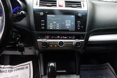 2015 Subaru Legacy 2.5i Premium   - Photo 18 - Newark, NJ 07104