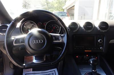 2008 Audi TT 2.0T - Photo 11 - Newark, NJ 07104