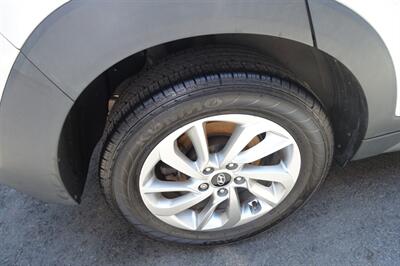 2018 Hyundai TUCSON SE   - Photo 11 - Newark, NJ 07104