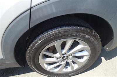 2018 Hyundai TUCSON SE   - Photo 10 - Newark, NJ 07104