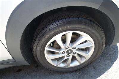 2018 Hyundai TUCSON SE   - Photo 12 - Newark, NJ 07104