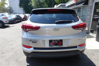 2018 Hyundai TUCSON SE   - Photo 7 - Newark, NJ 07104